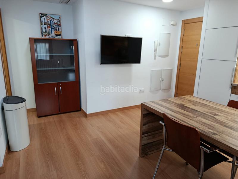 Foto b113461f-468c-43a8-8625-239a48bb50ec. Alquiler estudio  nuevo junto a hipercor en Córdoba