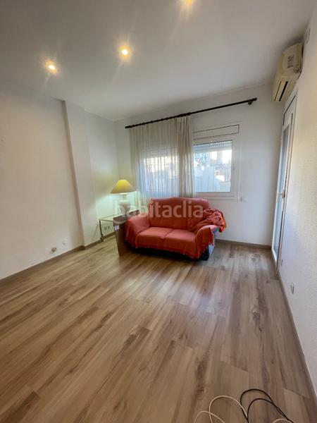 Foto 74c83a85-d3dd-47bf-8028-b96d056ca2f2. Rent flat in Sants-Badal Barcelona