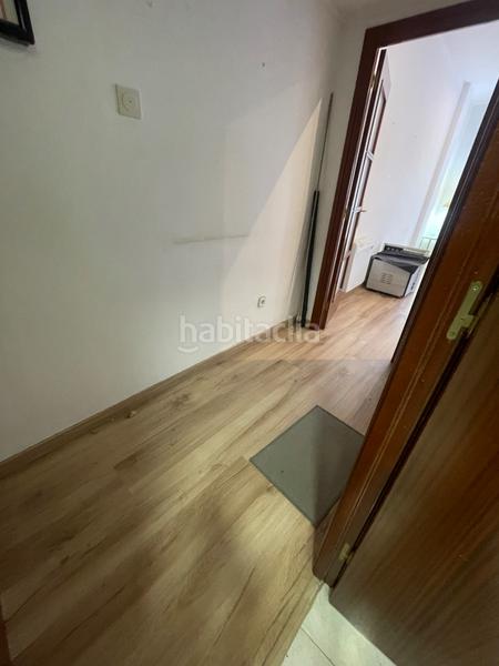 Foto 68c4cff6-41ce-4c77-8d3e-4afe63c2912e. Alquiler piso en Sants-Badal Barcelona