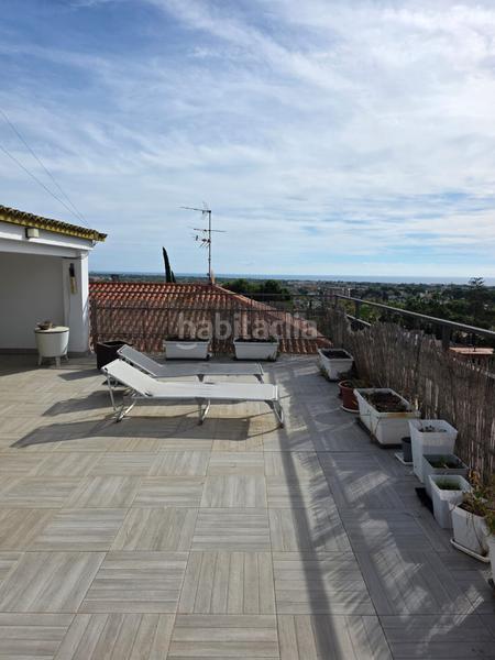 Foto 427ee0b8-53b8-4e2a-951a-5a46b1b01fbe. Alquiler ático atico en Montmar Castelldefels