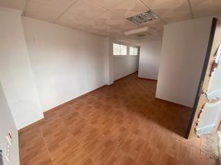 Lloguer Local Comercial a Arcos de la Frontera. Alquiler de local comercial zona centro