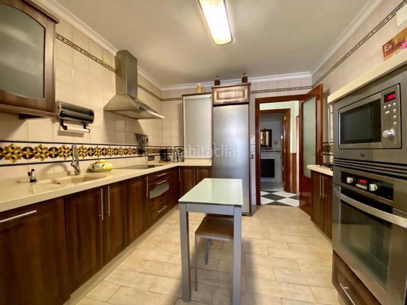 Foto 62be7bba-87e9-476c-ad5a-91ab742f76e0. Xalet amb aparcament piscina a Arcos de la Frontera