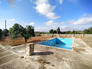 Masía en Arcos de la Frontera. Se vende estupenda finca con terreno vega los molinos