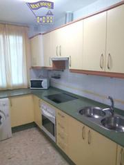 Apartament a Arcos de la Frontera. Venta piso con terraza privada cercano al centro