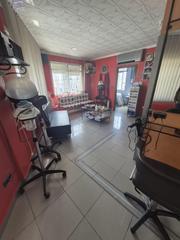 Lloguer Local Comercial a Arcos de la Frontera. Se vende o se alquila local comercial en las canteras