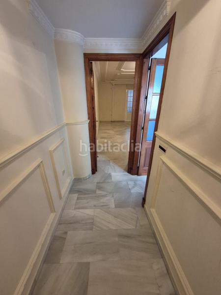 Foto 1c98d9e0-163c-4f19-8794-1226f02a53ac. Piso  en zona centro en Arcos de la Frontera