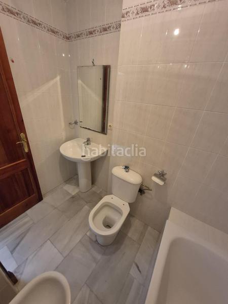 Foto d22d3deb-b429-48ff-b71b-00eefc0fbb70. Piso  en zona centro en Arcos de la Frontera