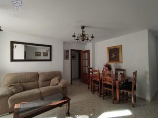 Rez-de-chaussée à Arcos de la Frontera. Se vende planta baja en arcos de la frontera zona cucarro