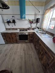 Casa a Arcos de la Frontera. Se vende casa en zona de jadramil en arcos de la frontera