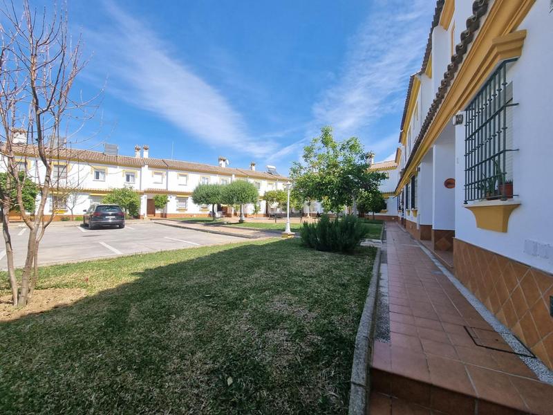 Foto 3aa23b43-88c0-4df7-8a48-bf1e704edb35. Casa amb aparcament a Arcos de la Frontera