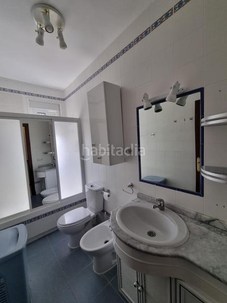 Foto d25ef0dd-320e-451d-b4e6-941f026a25a7. Casa amb aparcament a Arcos de la Frontera