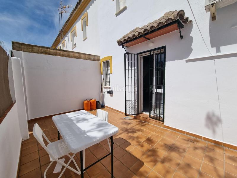 Foto e5cbf2f2-c40f-4576-b592-a7b161078bee. Casa amb aparcament a Arcos de la Frontera