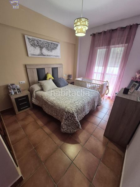 Foto ae90b650-da3a-4bb9-a7fb-6d2aefff0ccf. Casa adossada a Arcos de la Frontera