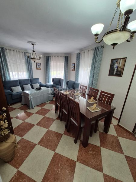 Foto c517c212-20bd-4ba5-852b-6ce123417c47. Casa a Arcos de la Frontera