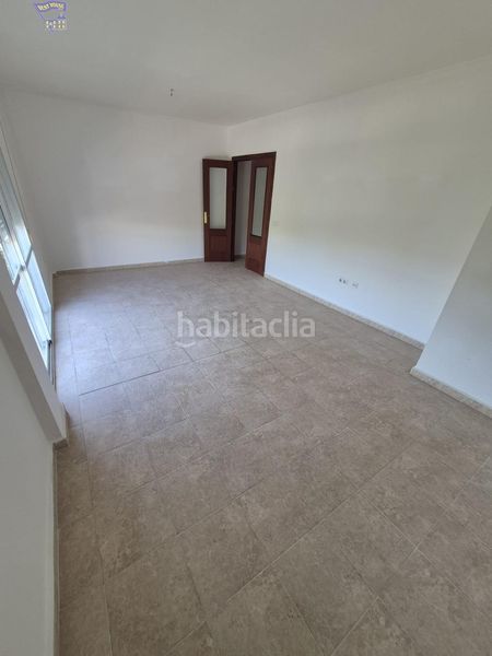 Foto 80205b97-9c73-4eef-a41f-9ca8de5db0a4. Pis amb aparcament a Arcos de la Frontera