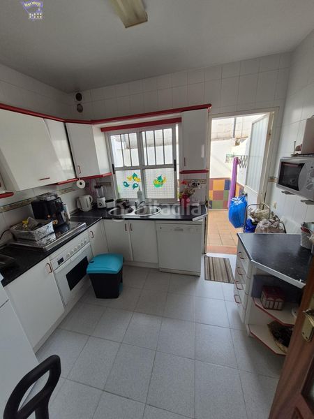 Foto b5ce4224-a39a-4099-8975-d5e045da21e6. Casa adossada a Arcos de la Frontera