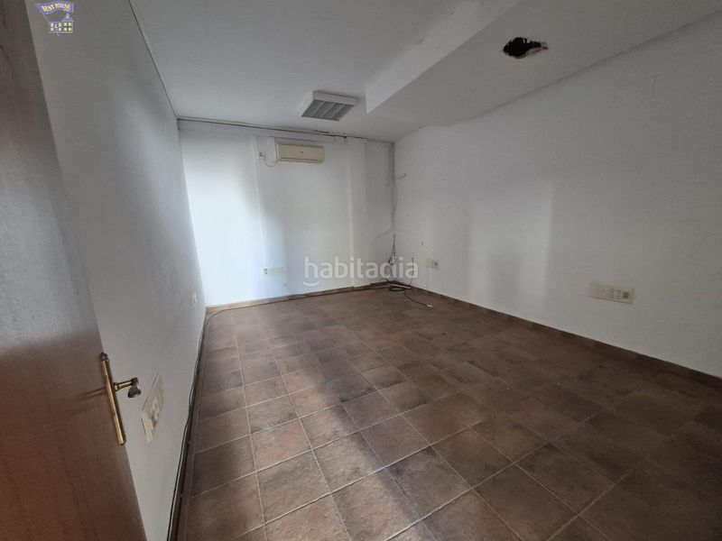 Foto 022f3485-2012-44f7-a475-f6fc4918b4d3. Local comercial a Arcos de la Frontera