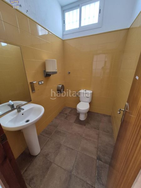 Foto 0957f694-ded3-45cd-ac71-c18a5672406b. Local comercial a Arcos de la Frontera