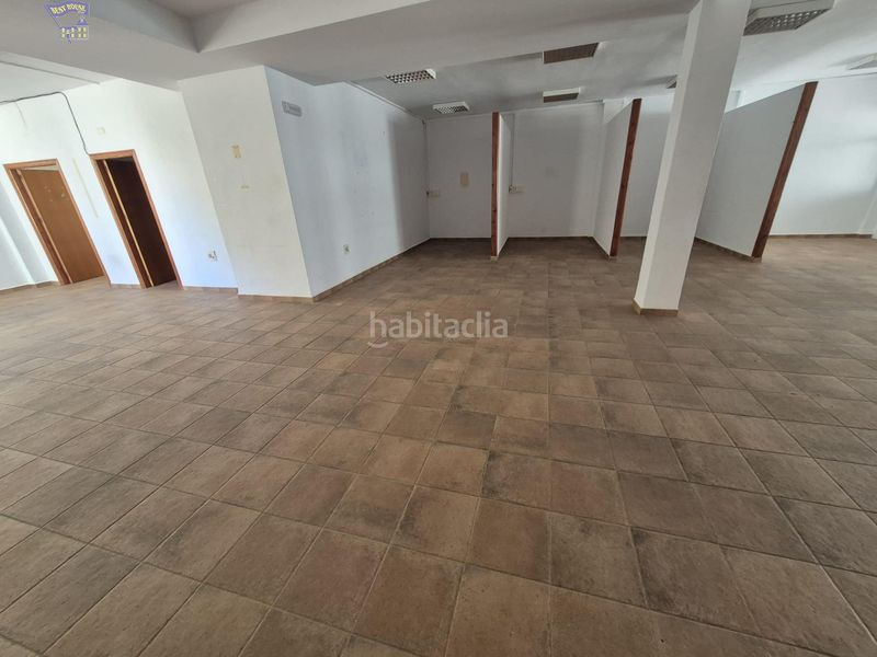 Foto 48e75703-5aa1-4963-b80b-93de50a8ee39. Local comercial a Arcos de la Frontera