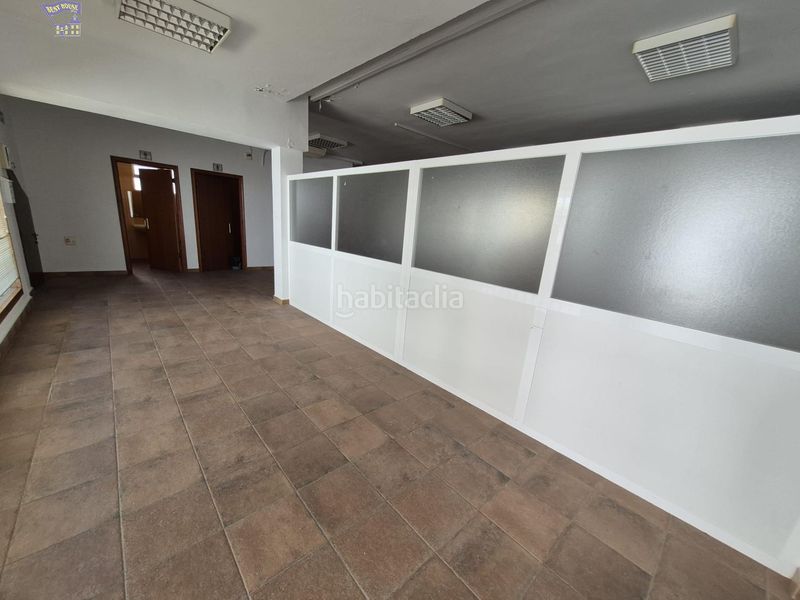 Foto 82d6d536-e1cd-4da0-9375-f1169187f9a4. Local comercial a Arcos de la Frontera