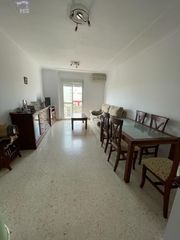 Flat in Arcos de la Frontera. Se vende piso en zona de las canteras