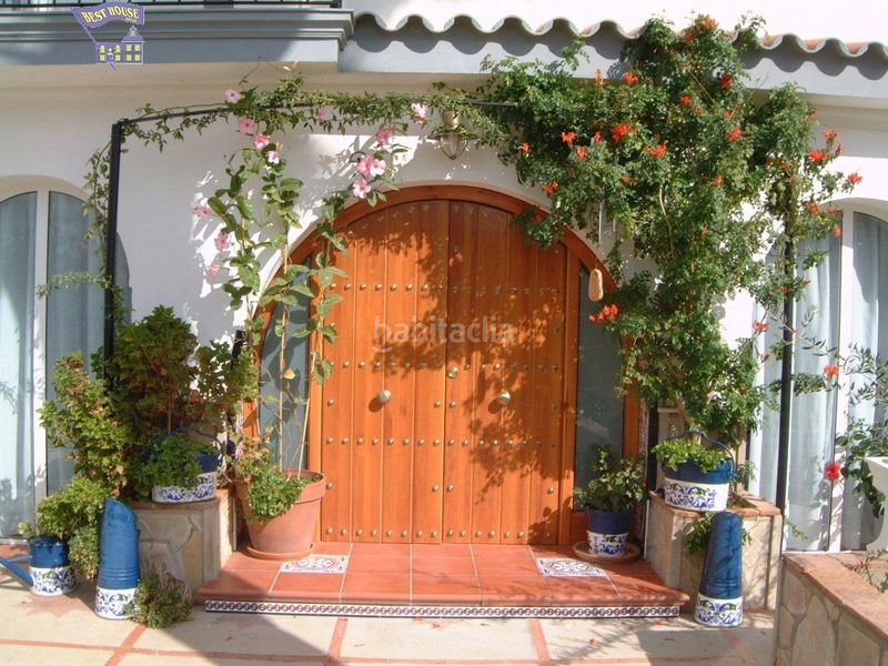 Foto 0141726b-775d-4e07-83fe-caaec4b4e935. Chalet con piscina in Arcos de la Frontera