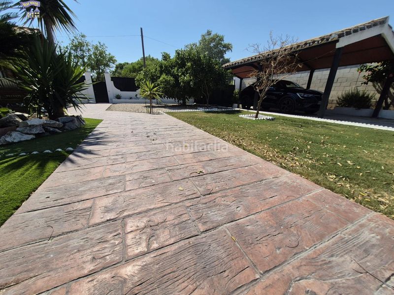 Foto c49bd8a2-77fa-429e-965e-3e8d86842409. Xalet amb aparcament piscina a Arcos de la Frontera