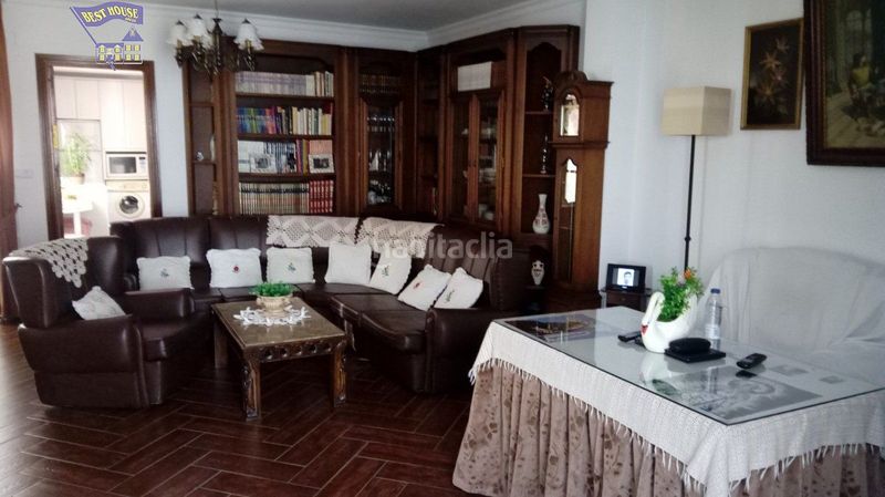 Foto bdf06748-1678-41ac-a35d-97606e01ca23. Casa amb aparcament a Arcos de la Frontera