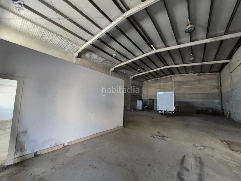 Foto 75ff81ab-171d-4c4a-a1e1-53d724cb518e. Nau industrial a Espera