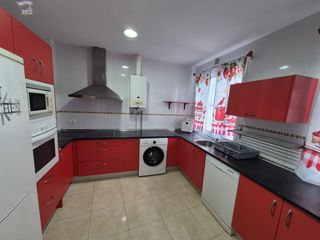 Rent Flat in Arcos de la Frontera. Se alquila piso en zona barrio bajo