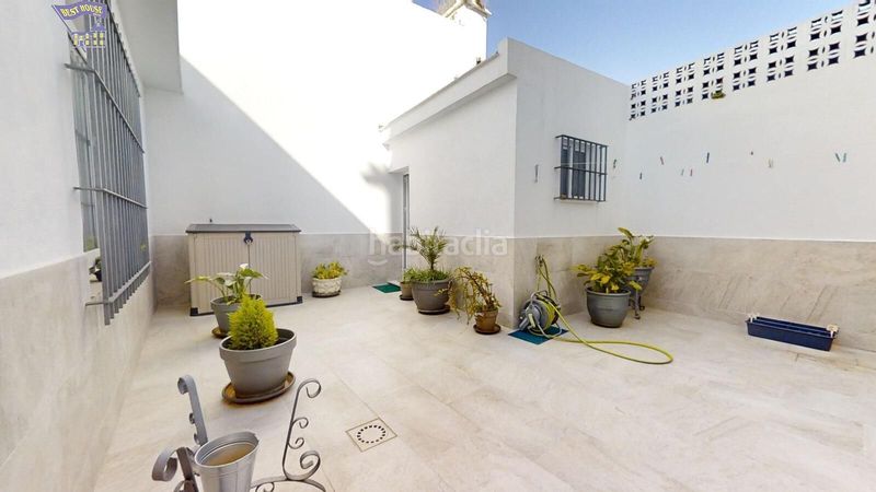 Foto 1a34abed-6d76-40c6-b439-dba38cbf4875. Casa a Centro Jerez de la Frontera