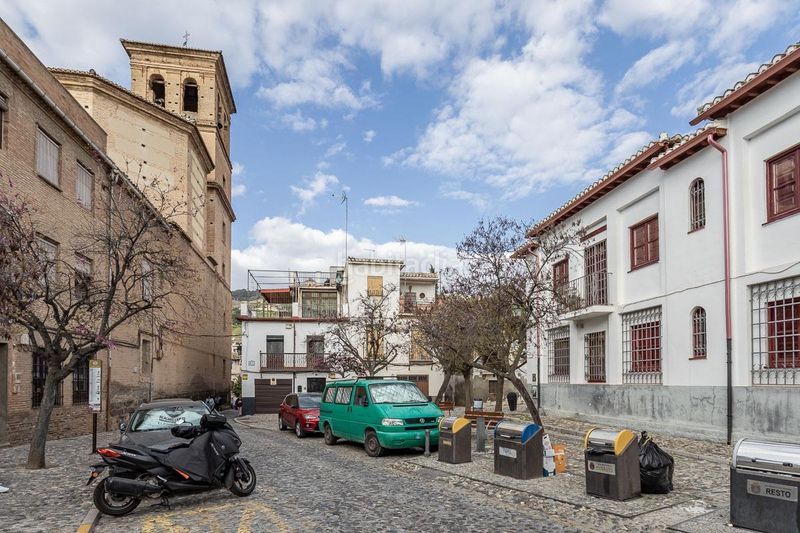 Foto e9f23380-b3d6-4a03-a955-d052bc3eced1. Casa  singular en barrio histórico del albayzín en Granada