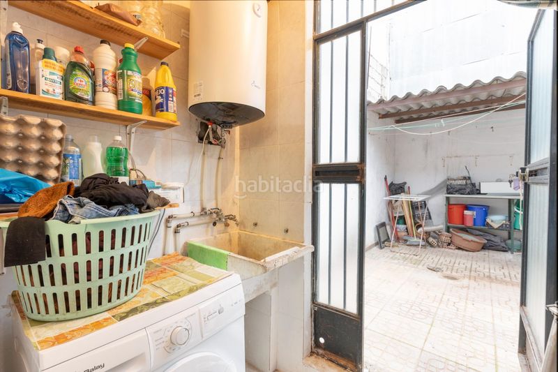 Foto 5909295f-ec17-4283-87a1-438d489fe27b. Casa amb calefacció aparcament a Iznalloz
