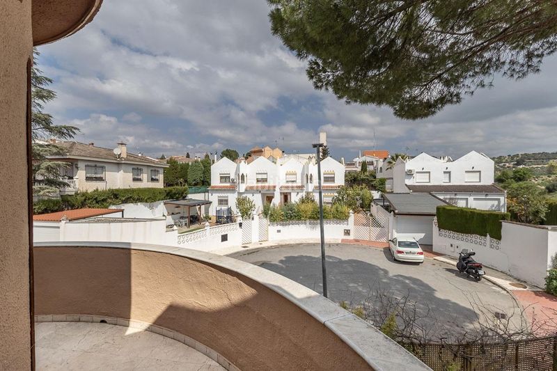 Foto c29641de-af8b-4915-80d8-31933331cd3c. Casa amb aparcament piscina a Peligros