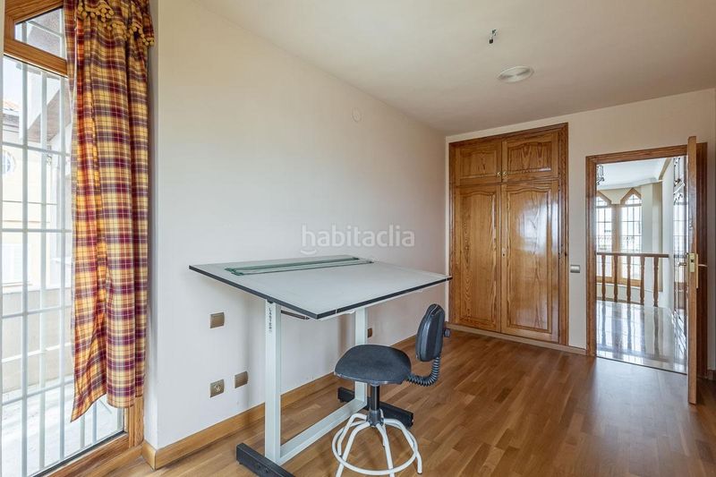 Foto f8a0400f-f0a5-49b9-b0d3-c7c9be3db40d. Casa amb aparcament piscina a Peligros