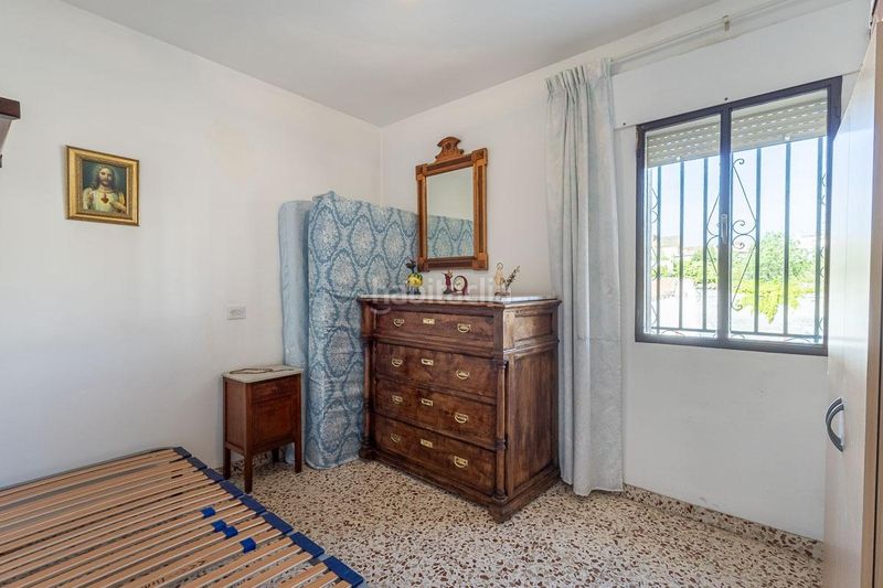 Foto cdfb65a4-b2a0-4273-ad5a-a84f4ea3cf25. Casa chalet en cajar. en Cájar