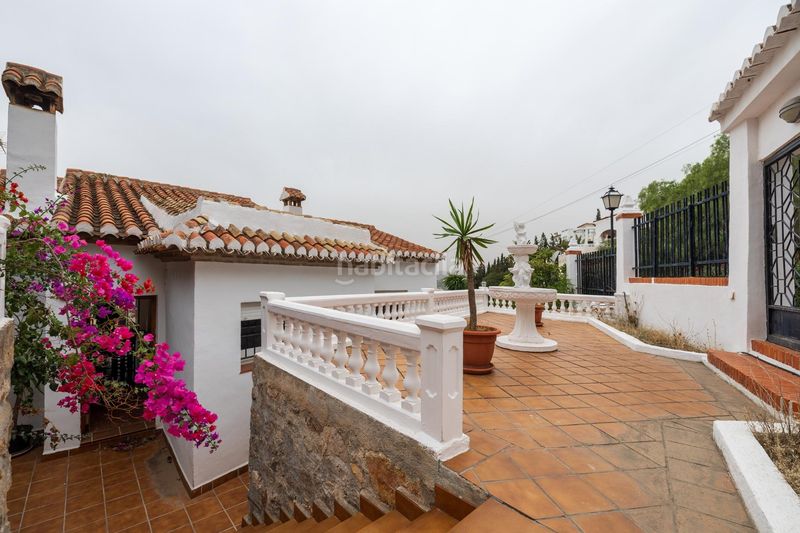 Foto 15161ec4-b3ad-4fc0-a73d-c42abc6b5810. Casa amb aparcament a Monte los Almendros - El Pargo - Costa Aguilera Salobreña