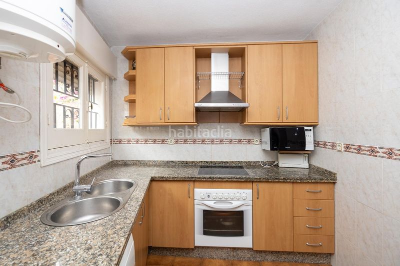 Foto 32ef97c1-e95e-4a62-80a8-cfb073c2852f. Casa amb aparcament a Monte los Almendros - El Pargo - Costa Aguilera Salobreña
