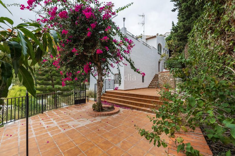 Foto 894c6333-bd78-40f9-9d27-52944d68bd96. Casa amb aparcament a Monte los Almendros - El Pargo - Costa Aguilera Salobreña