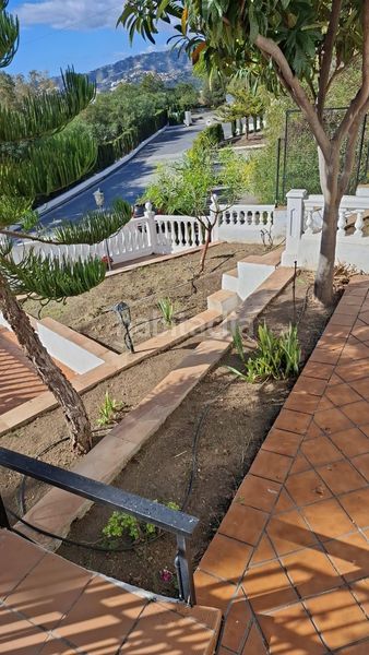 Foto 900c42f9-b0cd-4b25-953e-7f1868f446f2. Casa amb aparcament a Monte los Almendros - El Pargo - Costa Aguilera Salobreña