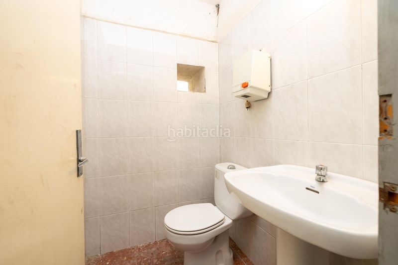 Foto 5330a530-a157-423d-a4de-4f9382588324. Edifici a San Ildefonso Granada