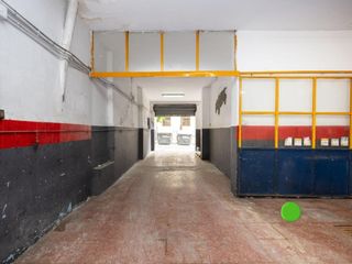 Ground floor in San Ildefonso. Planta baja  real de cartuja, 21  granada amplio local con gran