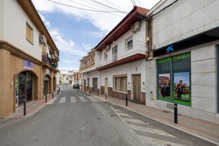 Semi detached house in Moraleda de Zafayona. Tu hogar ideal te espera en moraleda de zafayona!