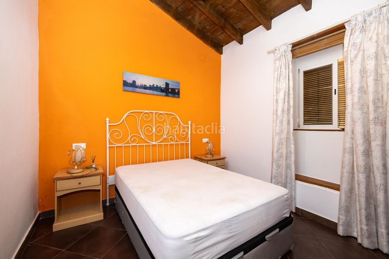 Foto c36a0ca5-d337-42e4-813d-32b43af9bf4a. Casa adosada casa independiente de dos dormitorios en Motril