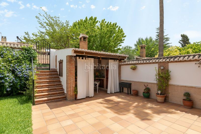 Foto 12adeb5c-574e-461f-8030-17e58928ee8d. Casa aparellada amb aparcament piscina a Ogíjares
