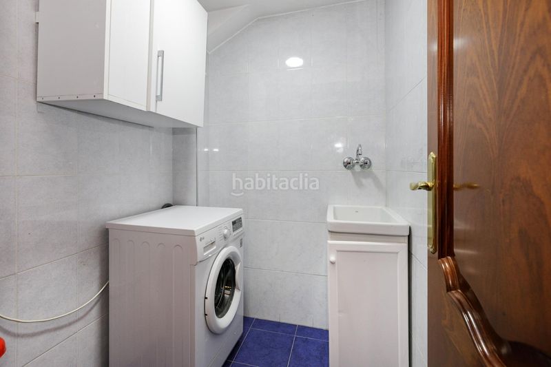 Foto a7fc1e98-1387-4a12-8d25-5b41eabafe35. Casa aparellada amb aparcament piscina a Ogíjares