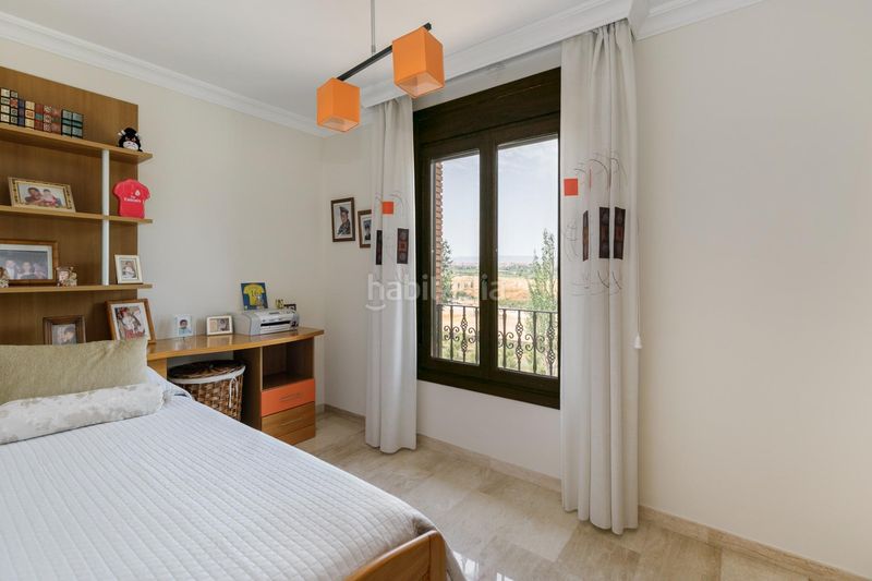 Foto ae3f894f-0047-413b-9449-a92ce30e6e5b. Casa aparellada amb aparcament piscina a Ogíjares