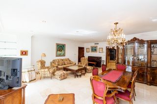 Miete Etagenwohnung  Carrer carrera de la virgen 8. Gran piso en alquiler en carrera de la virgen  160 m2, 2 dormito