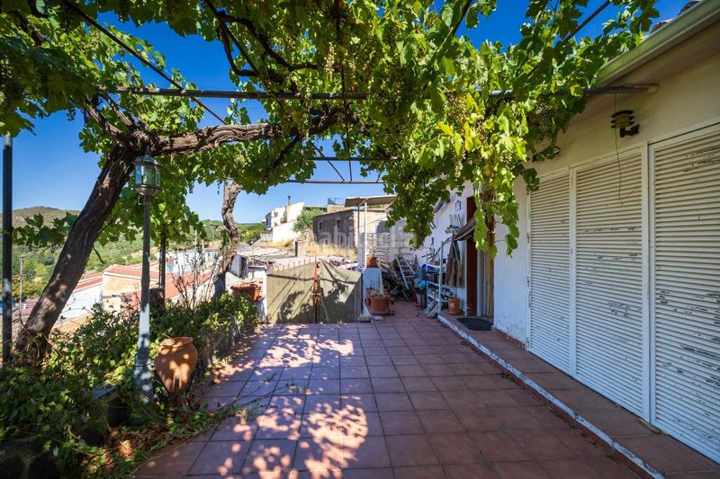 Foto a6ed3061-a971-4ffe-8284-fc2d0b313f43. Casa amb calefacció a Quéntar