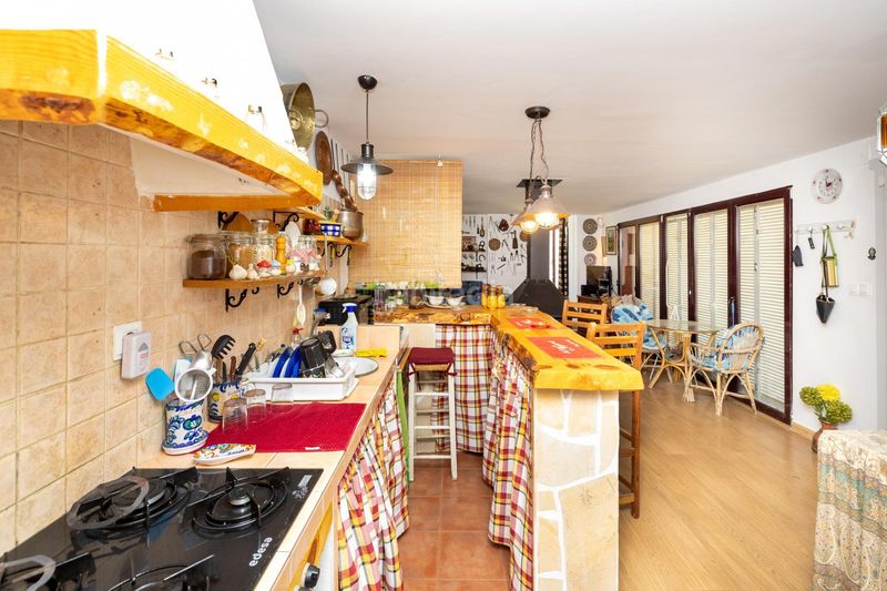 Foto da07f458-56b6-49ed-b95b-c81724cdfa15. Casa amb calefacció a Quéntar